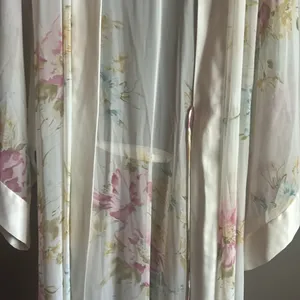 Victoria's Secret Collection Kimono Robe Women's Size L Floral Vintage 90s Robe thumbnail 14