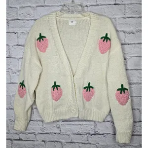 Luna Ivy Oversized Cream Strawberry Knit Cardigan Sweater Womens Medium Preppy thumbnail 3