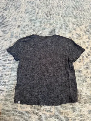 Lululemon Top thumbnail 3