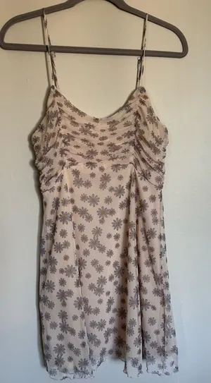 Altar'd State Cream Pink Floral Mesh Spaghetti Strap Mini Dress Ruched Size M thumbnail 1