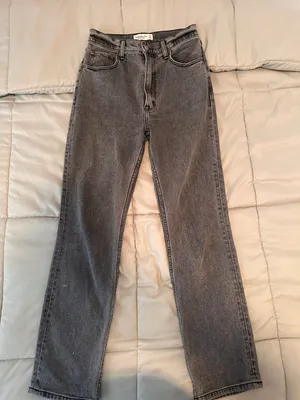Black Abercrombie and Fitch ultra high rise ankle straight jean thumbnail 1