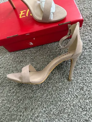 High heels Tan Size 8 thumbnail 2