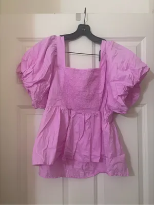 Old Navy Lavender Pink Puff-Sleeve Peplum Blouse thumbnail 3