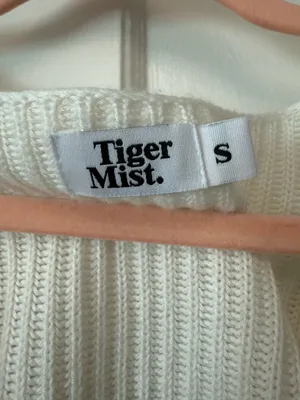 Tiger Mist Crop Sweater thumbnail 3