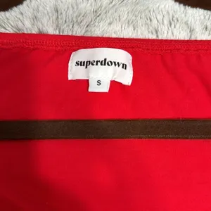 Revolve Superdown Storme long sleeve Bodysuit in Red thumbnail 6