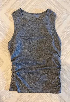 Lululemon License to Train Tight Tank Top Heather Gray Size 0 Ruched Sides thumbnail 1