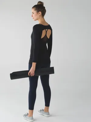 Lululemon Physically Fit Long Sleeve Tee thumbnail 6