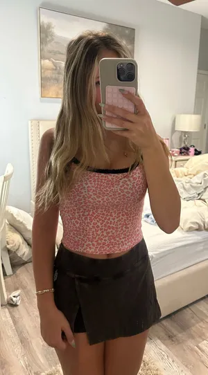 Brandy Melville thumbnail 1