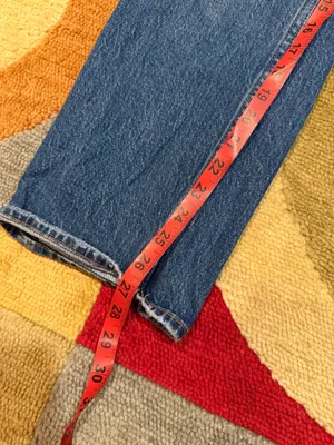 Abercrombie & Fitch The 90’s Straight Ultra High Rise Jeans Distressed Size 27 thumbnail 2