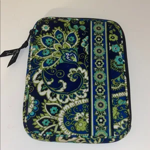 VERA BRADLEY IPAD HOLDER thumbnail 1
