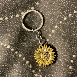 NWOT Sunflower Keychain with Inspirational Charm thumbnail 2