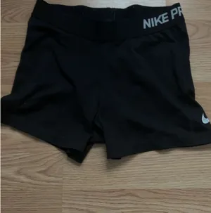 Nike Pro Shorts thumbnail 2