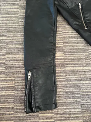 Wild Fable Black Leather Jacket (open to offers!) thumbnail 4
