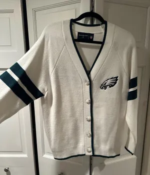 Abercrombie Philadelphia Eagles Luxesoft V-Neck button Down Sweater thumbnail 1