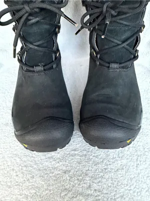 KEEN Helena Women's Waterproof Insulated Leather Boots Faux Fur Lace Up Size 7 thumbnail 2