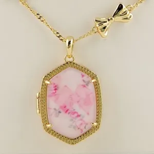 Kendra Scott x LoveShackFancy Daphne Gold Locket Necklace thumbnail 3
