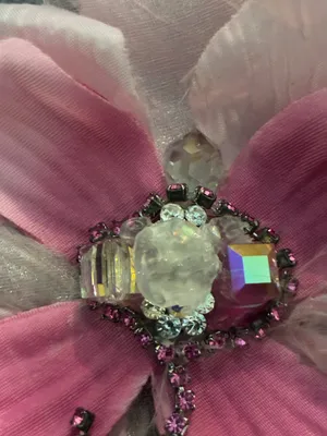 Pink/Pink Ombre Beaded Flower with Pin Back thumbnail 2