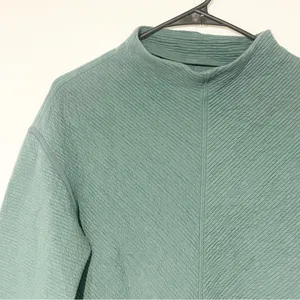 Lululemon Size 6 Green Ribbed‎ On Repeat Mock Neck Side Zip Pullover thumbnail 3