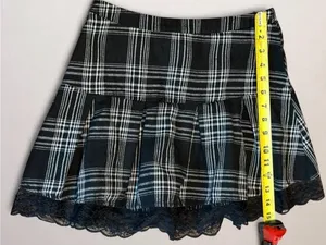 ROMWE Black Plaid Ruffle Mini Skirt with Lace Trim thumbnail 6