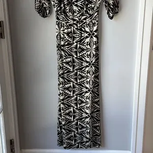 Rachel Pally Jersey Bat Wing Maxi Dress Black White Geometric thumbnail 4