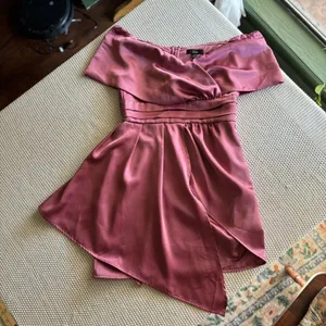 Lulus Always Celebrating Mauve Pink Satin Off-the-Shoulder Mini Dress Size M thumbnail 4