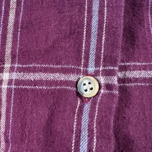 Woolrich Women’s Size 10 Plaid Flannel Button Front Long Sleeve Shirt Burgundy thumbnail 7