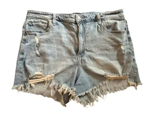 Hollister Distressed Ultra High-Rise MOM Shorts 33”Med Wash Fringe Hem 3” Hem thumbnail 1
