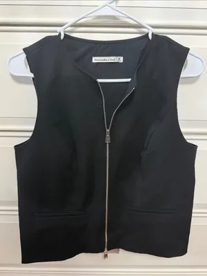 Abercrombie & Fitch Black Sleeveless Zip Vest thumbnail 4