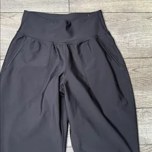 Old Navy Active Black High-Rise Joggers thumbnail 3