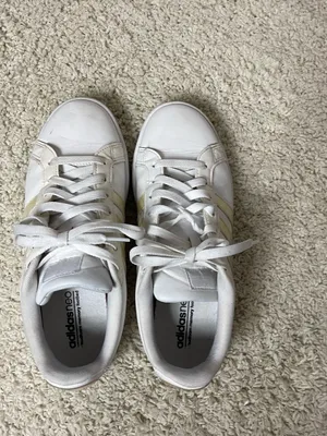 adidas White Cloudfoam Classic three striped sneakers thumbnail 8