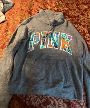 PINK Victoria's Secret Sweatshirt thumbnail 1