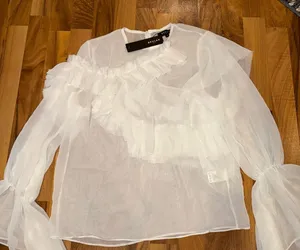 Beulah women’s sheer ruffle top with wide sleeve glam going out size medium‎ thumbnail 1
