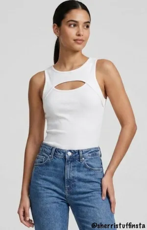 NWT New Zara Stretch Ribbed Cut-Out Sleeveless Bodysuit Size M thumbnail 1