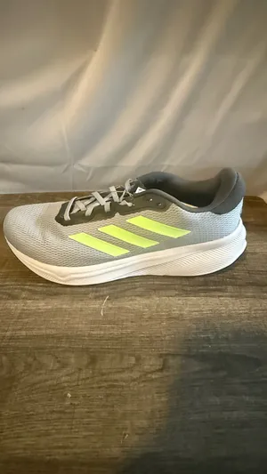 Man Running Adidas Shoes size 13 thumbnail 6