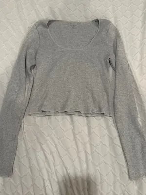 Brandy Melville Grey Long Sleeve Cropped Ribbed Shirt thumbnail 1