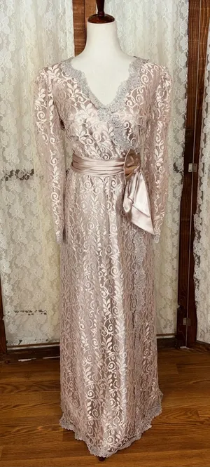 Gorgeous Vintage 1980s/90s Alicia Taupe Mother of the Bride Gown thumbnail 1