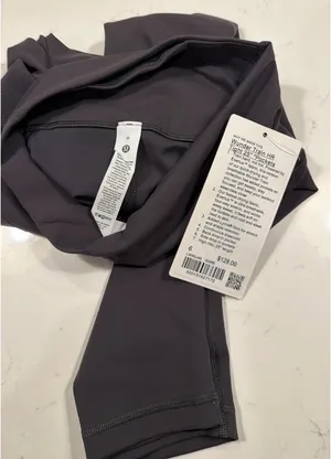 Lululemon Wunder Train HR Tight 25” Pockets thumbnail 2