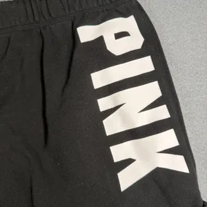 PINK Victoria's Secret Shorts Womens Large Black Fleece Sweat Logo Drawstring thumbnail 2