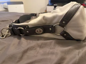Vintage Carly Coach Bag thumbnail 4
