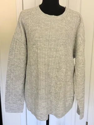 Legendary Outfitters Women’s Cable Knit Crewneck Sweater Light Gray Size L thumbnail 1