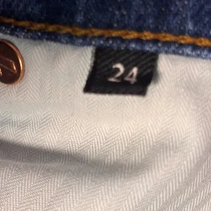 7 For All Mankind Josefina Jeans 24 Blue Skinny Boyfriend Casual Chic READ thumbnail 12