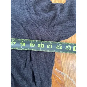 We The Free Free People Black Waffle Knit Cowl‎ Neck Thermal Top Raw Hem Large thumbnail 4