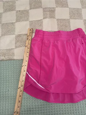 Lululemon‎ Hotty Hot High-Rise Skirt Sonic Pink size 4 thumbnail 3