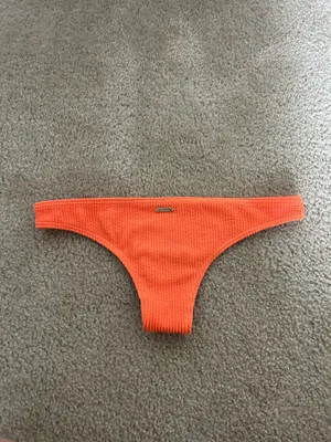 Billabong Bathing Suit Set thumbnail 5