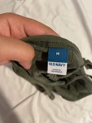 Old Navy Lettuce Trim Ribbed Tank Top thumbnail 4