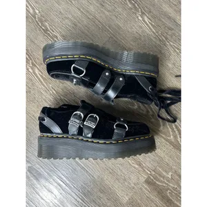 Dr. Martens Wednesday Addams Ramsay Quad Platform Mary Jane Goth Euro Grunge S 7 thumbnail 4