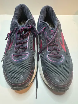 Dyad 9 Size 9.5 thumbnail 2