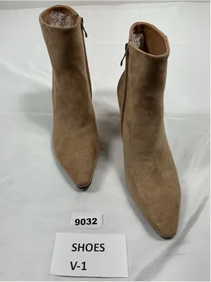 Womans New Ankle Boots 9.5 Cowhide Tan Side Zip Pointed Toe Chunky Heel thumbnail 3