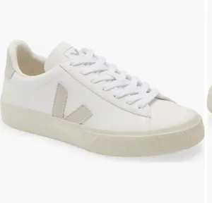 VEJA White leather Sneakers thumbnail 1