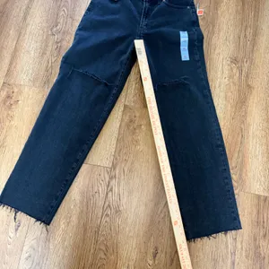 NEW Old Navy OG Loose High Rise Black‎ Raw Hem Straight Leg Jeans Womens 10 thumbnail 8